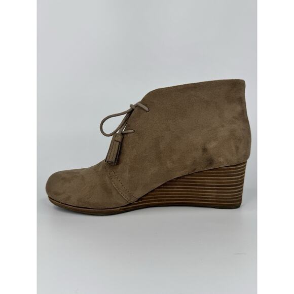 Dr. Scholl’s Dakota Wedge Booties Taupe Faux Suede Lace Up Ankle Boots Women’s 9 - Picture 7 of 16